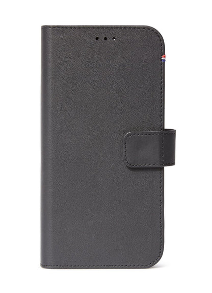 iPhone 12/12 Pro: 2 in 1 Wallet Case - Jump.ca